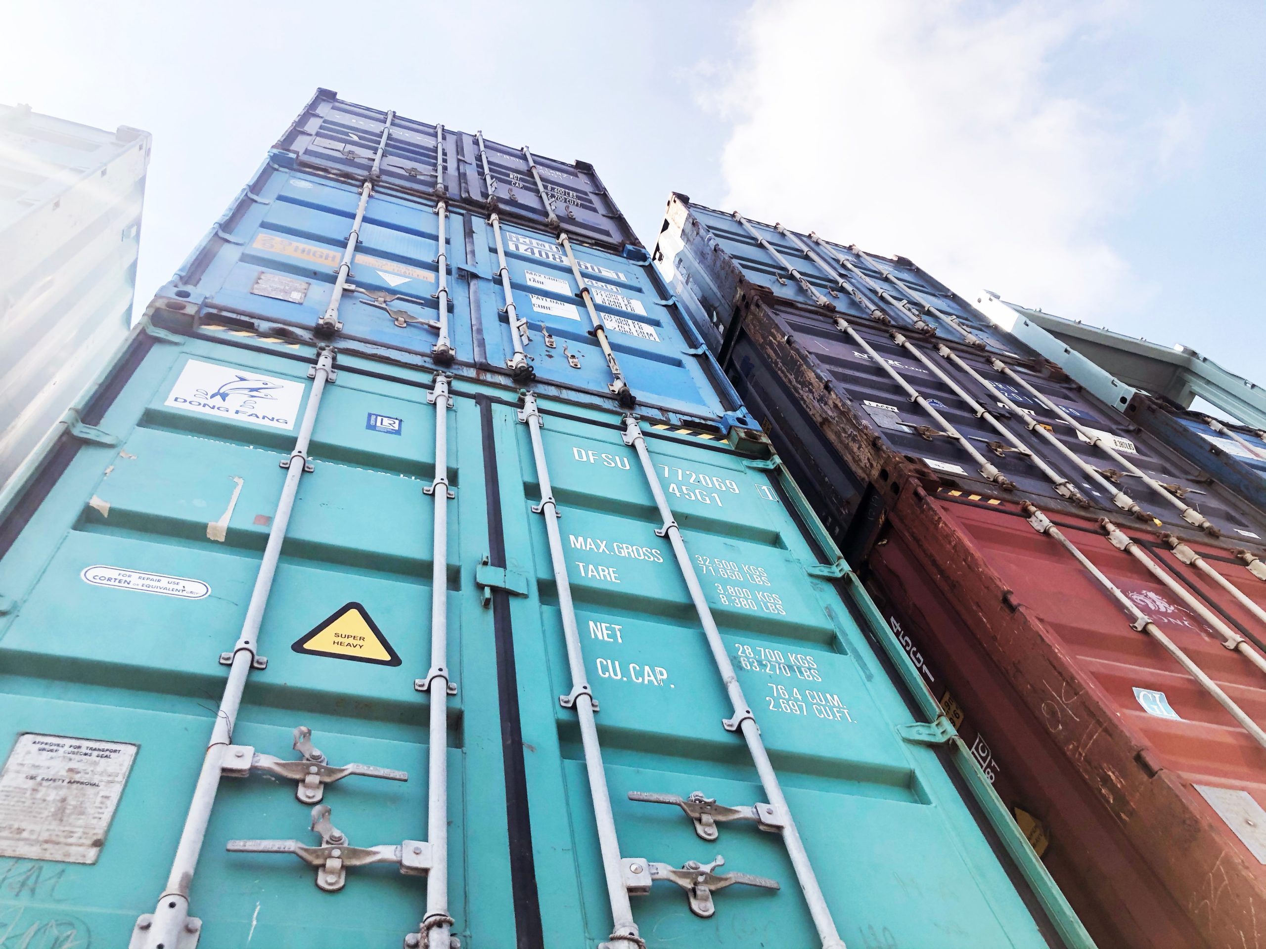 Picture of shipping containers