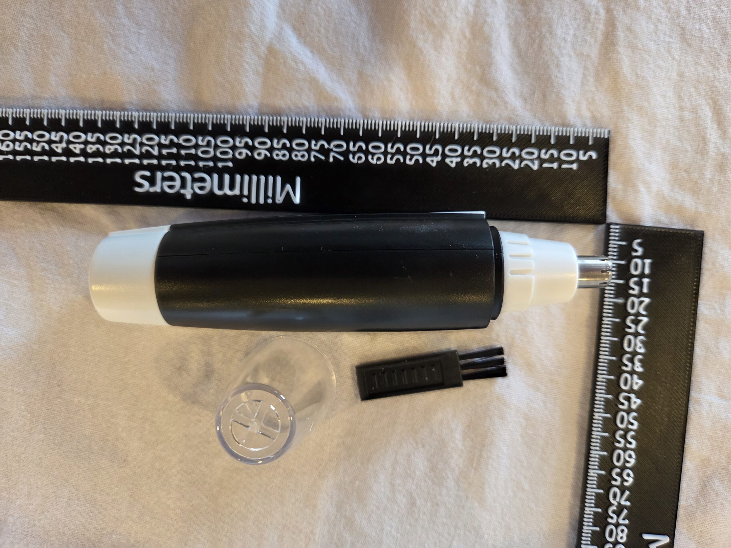 Rechargeable Electric Nose Hair Trimmer