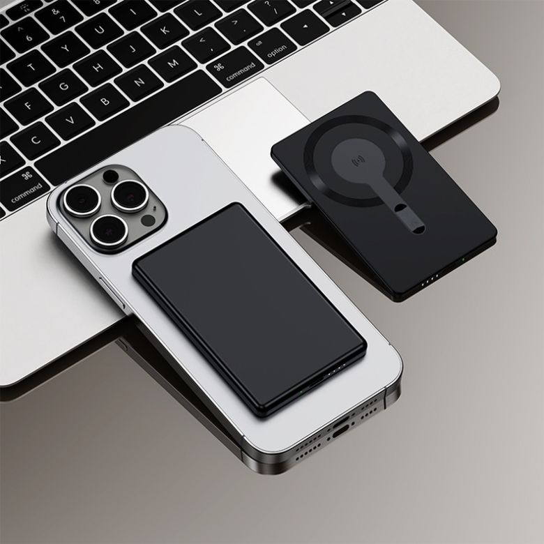 Magnetic Wireless Power Bank