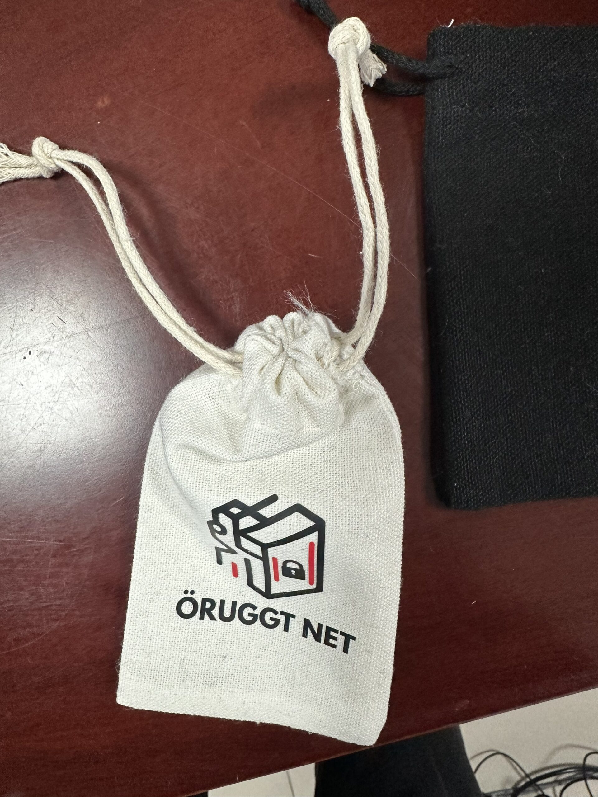 Small drawstring fabric bags